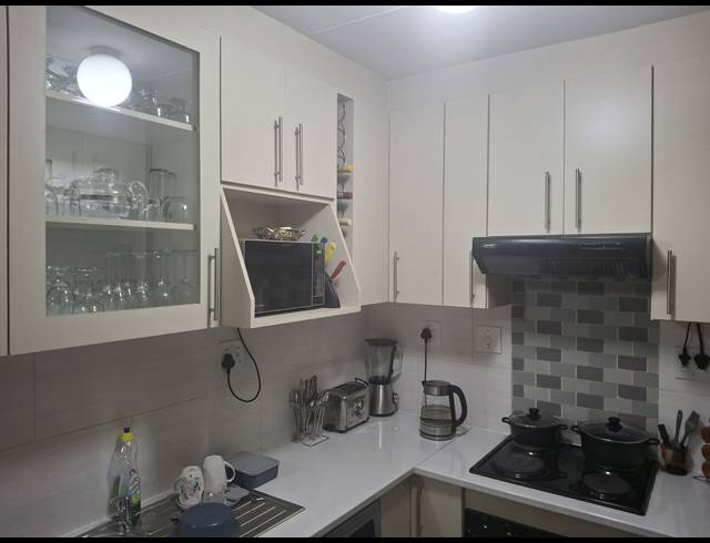 2 BEDROOM APARTMENT FOR SALE IN COMMERCIA